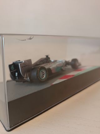 Pack 2x Mercedes F1 Lewis Hamilton
