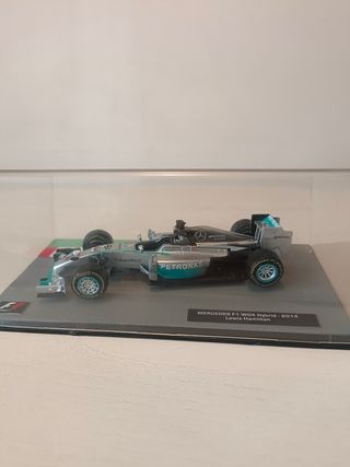 Pack 2x Mercedes F1 Lewis Hamilton