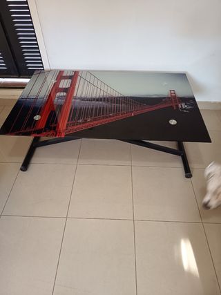 Mesa elevable de cristal y metal baja hasta 38 cm