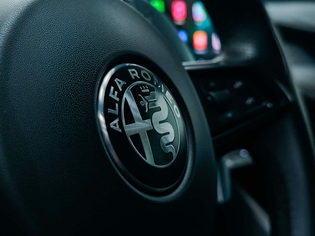 Alfa Romeo Tonale 1.3 Plug-in Hybrid Veloce AWD 280CV 