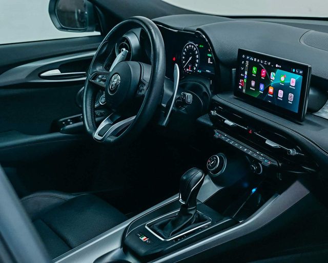 Alfa Romeo Tonale 1.3 Plug-in Hybrid Veloce AWD 280CV 
