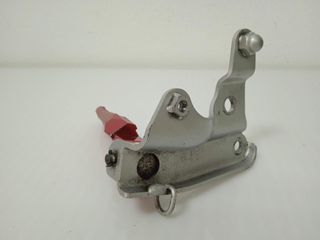 Estribera Trasera Izquierda Con Soporte Yamaha Tma