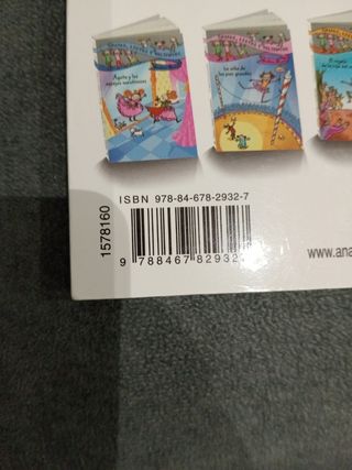 Guapas, listas y valientes. La niña de las adiv...