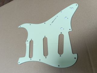 Golpeador Stratocaster SSS verde menta