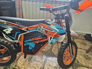 Mini moto eléctrica infantil