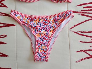 Bikini 2 piezas.Nuevo. Talla XS.