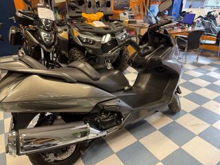 HONDA SILVER WING 400