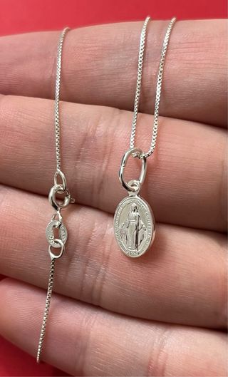 Encantador Collar Virgen Milagrosa Medalla Plata