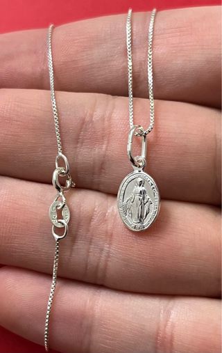 Encantador Collar Virgen Milagrosa Medalla Plata