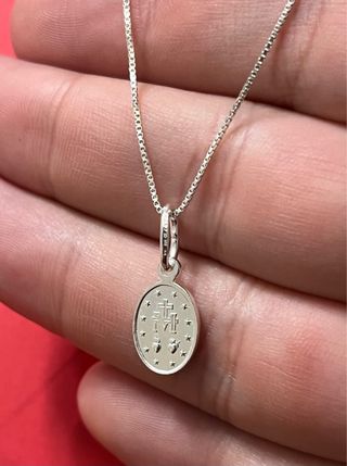 Encantador Collar Virgen Milagrosa Medalla Plata