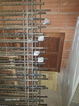 Rejas de hierro varias medidas En última foto