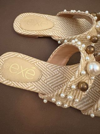 Sandalias Exé Beige y Doradas