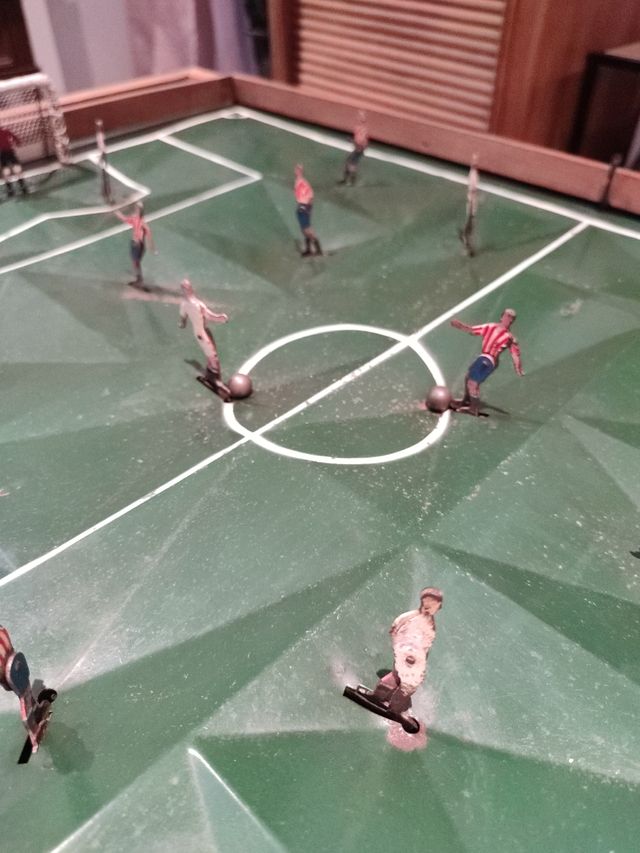 Futbolín antiguo de sobremesa E.Sanchiz años 40