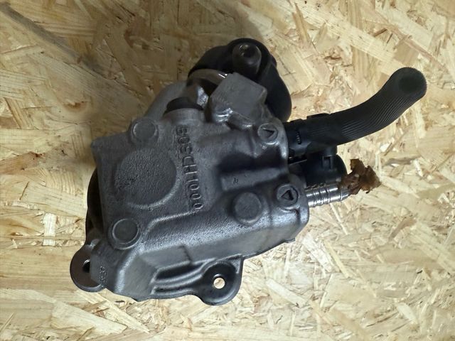 Bomba Alta Presión Bosch VW Caddy III