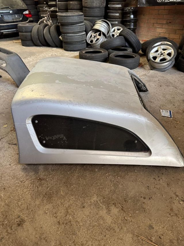 Carryboy Mitsubishi L200