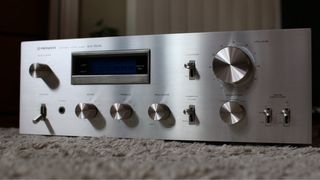 Amplificador Vintage Pioneer SA-508 Plata