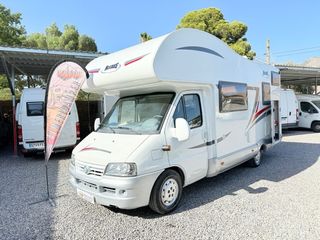 Autocaravana6 plazas, garaje XXL/frigo grande 