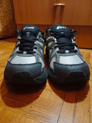 Zapatillas Asics Hombre Talla 42.5/nuevas sin caja