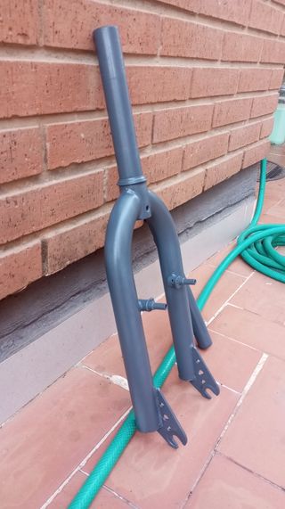 BMX: Horquilla, tija, ruedas,cazoletas... 20".