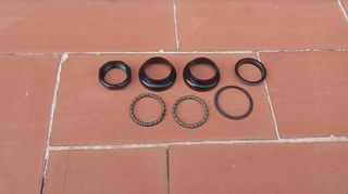 BMX: Horquilla, tija, ruedas,cazoletas... 20".
