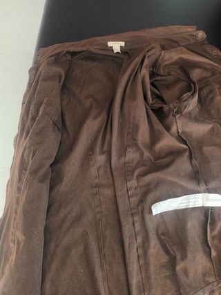 Camisa o sobrecamisa efecto piel marrón