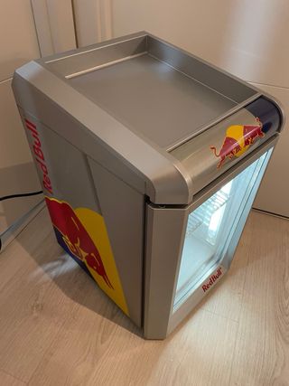 Mini frigo Red Bull in edizione limitata