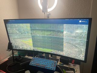 Pantalla PC Ultrawide LG rota
