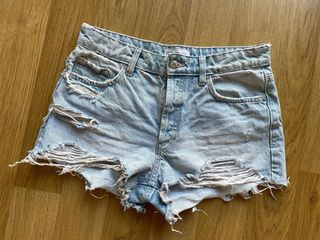 Shorts Zara rotos Desgastados deshilachados T.38