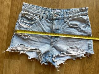 Shorts Zara rotos Desgastados deshilachados T.38