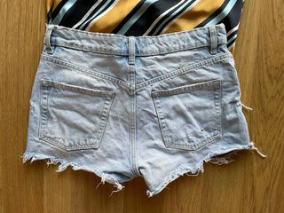 Shorts Zara rotos Desgastados deshilachados T.38