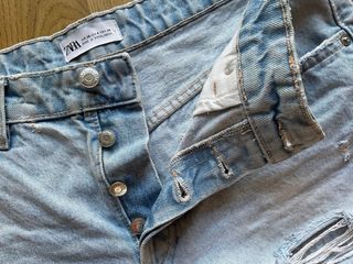 Shorts Zara rotos Desgastados deshilachados T.38