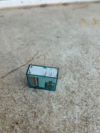 Relés de potencia Finder 40 de 1 polo, SPDT, bobin