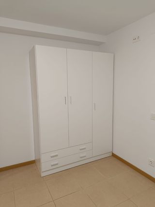 Armario Blanco de Madera