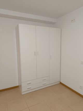 Armario Blanco de Madera