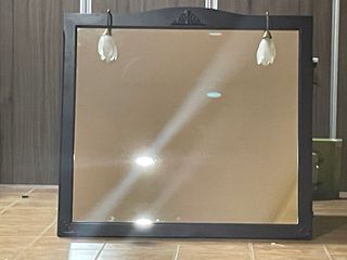 Mueble de baño de madera y mármol