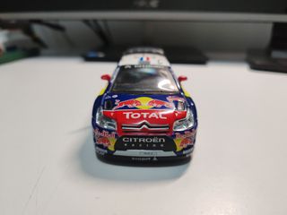 Citroën C4 WRC Rally 1:32 Loeb