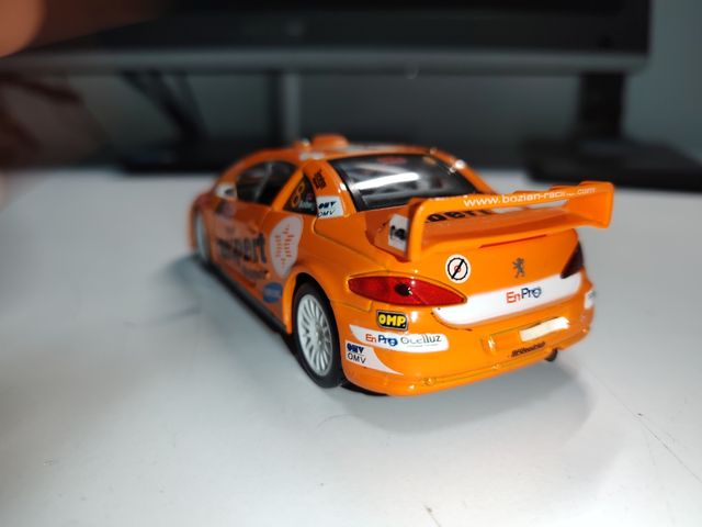 Peugeot 307 WRC Rally 1:32