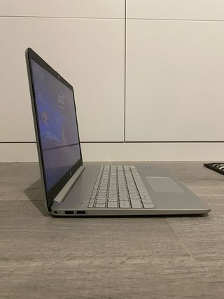 Portátil HP 15S-fq2159ns i3 11ª Gen 15.6 Plata