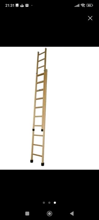 Escalera de madera extensible