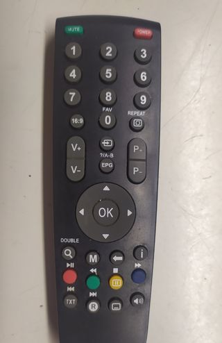 TV Grundig 22 LED HD T2 12V