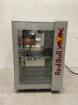 Mini frigo Red Bull in edizione limitata