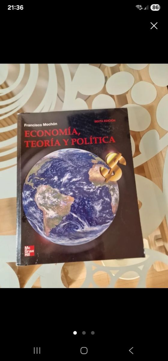 Economía, teoría y política 