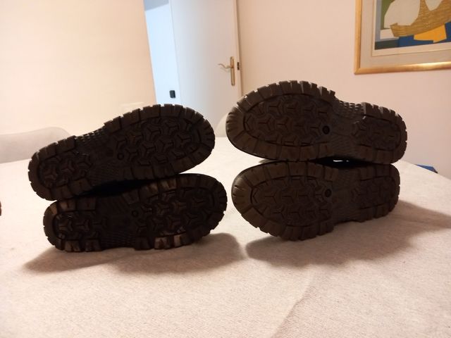 Botas de Nieve Quechua Beige y Negras