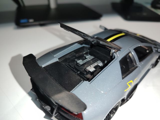 Lamborghini Murcielago LP670-4 SV Scala 1:24