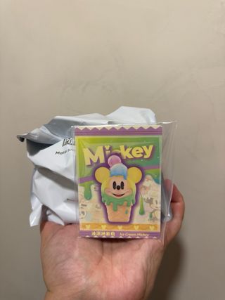 Figura Disney Mickey Childhood Imagination