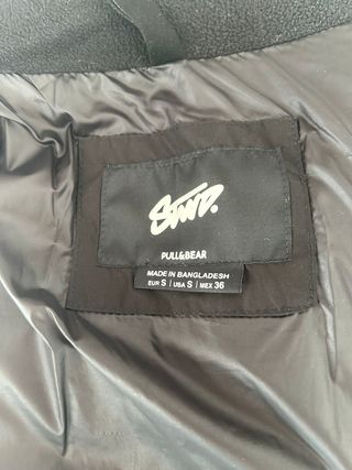 Chaleco Pull and Bear Negro