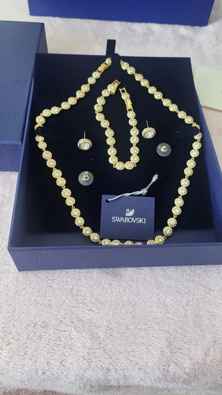 Juego de Joyas Swarovski Perlas y Oro