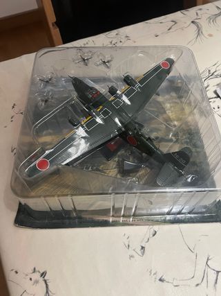 Maqueta Avión Militar Escala 1:72