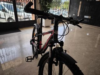 Bicicleta BH 14 Negra y Roja