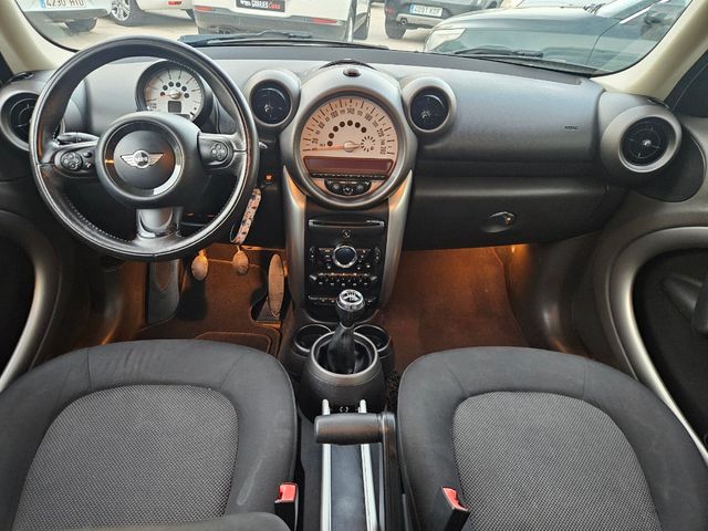 MINI Countryman 2013